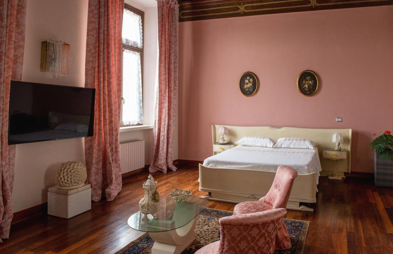 Palazzo Bed And Breakfast Calvisano Exterior foto